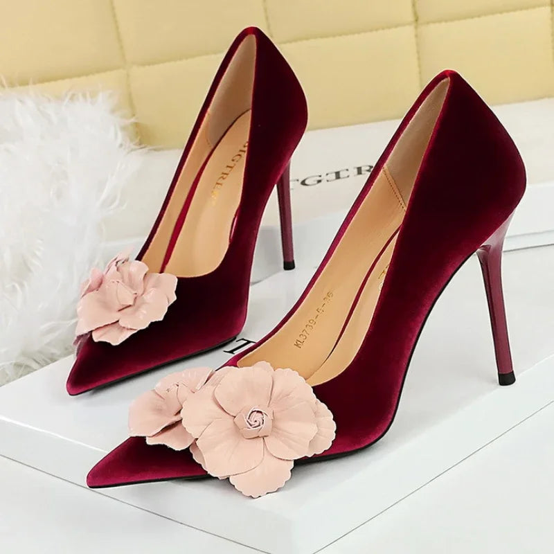 Designer Flower Pointed Toe Elegant Party Flannel Autumn High Heel