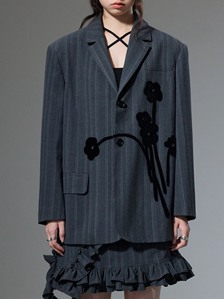 Black Striped Splice Flower New Lapel Long Loose Fit Fashion Tide Spring Blazer Main image