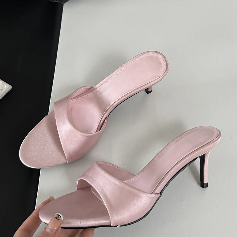 Elegant Stylish Comfortable Chic Casual Versatile Low Heel Pumps Secondary image
