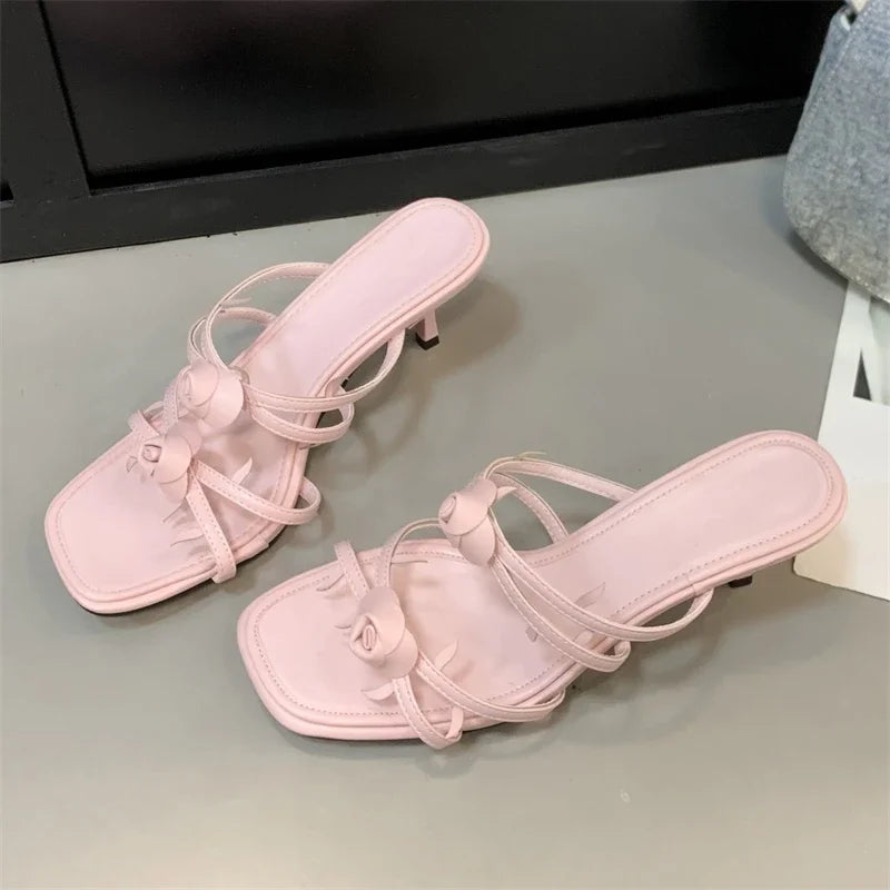 Sleek Satin Fashionable Chic Trendy Elegant Low Heel Pumps Main image