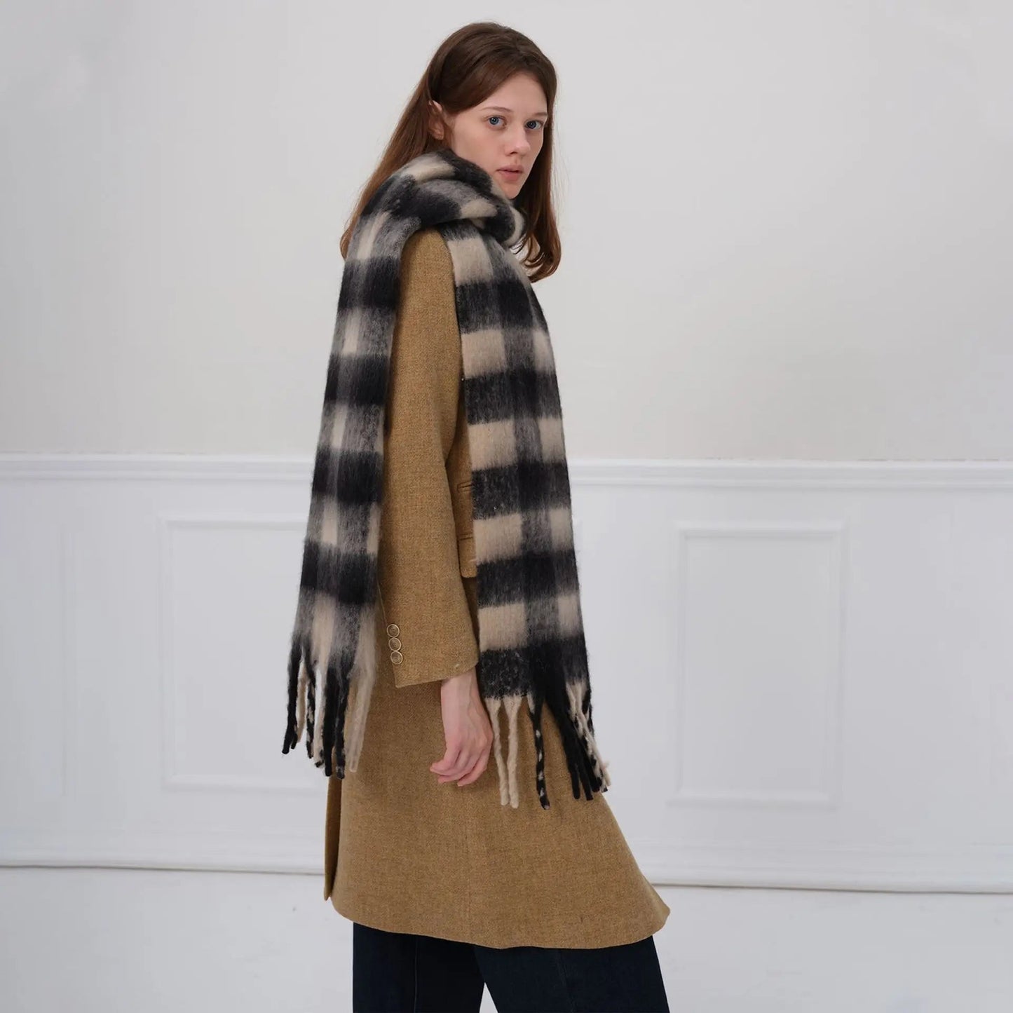 Checkerboard Cashmere Scarf for Women - Autumn/Winter Commuting Scarf