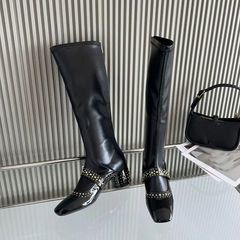 Elegant Fashionable Stylish Comfortable Unique Chic Modern Knee High Boots Secondary image