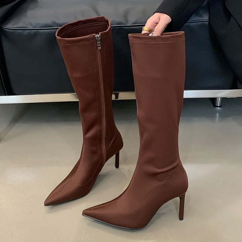 Trendy Stylish Comfortable Feminine Unique Elegant Chic Knee High Boots Secondary image