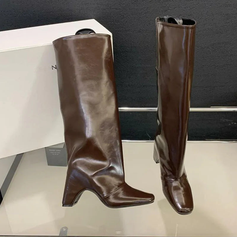 Modern Elegant Stylish Comfortable Fashionable Chic Pointed Toe Knee High Boots Secondary image