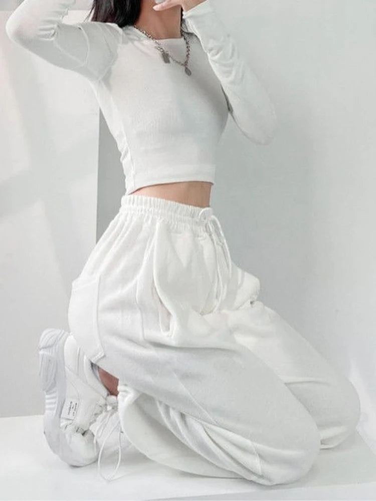 White Oversized Black Wide Leg Korean Pant Main image