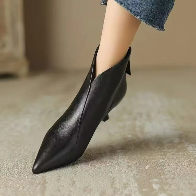 High Quality Commuting Office Sexy Pointed Toe Women's Ankle Boots Fashion Zipper Low Heel Pumps