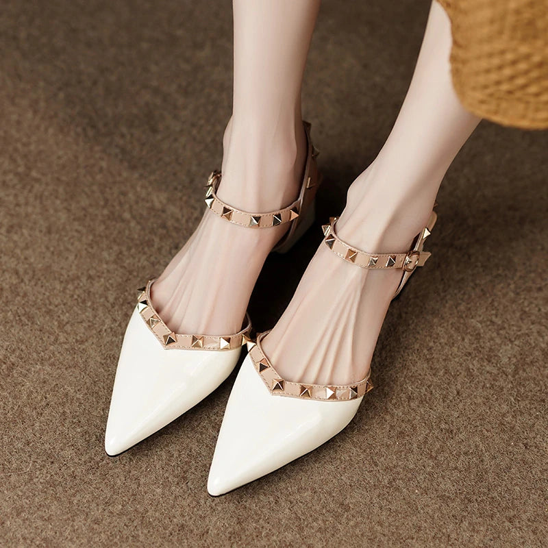Classic Rivet Design Casual Fashion Women's Slingback Dating Shoes Low Heel Pumps Secondary image