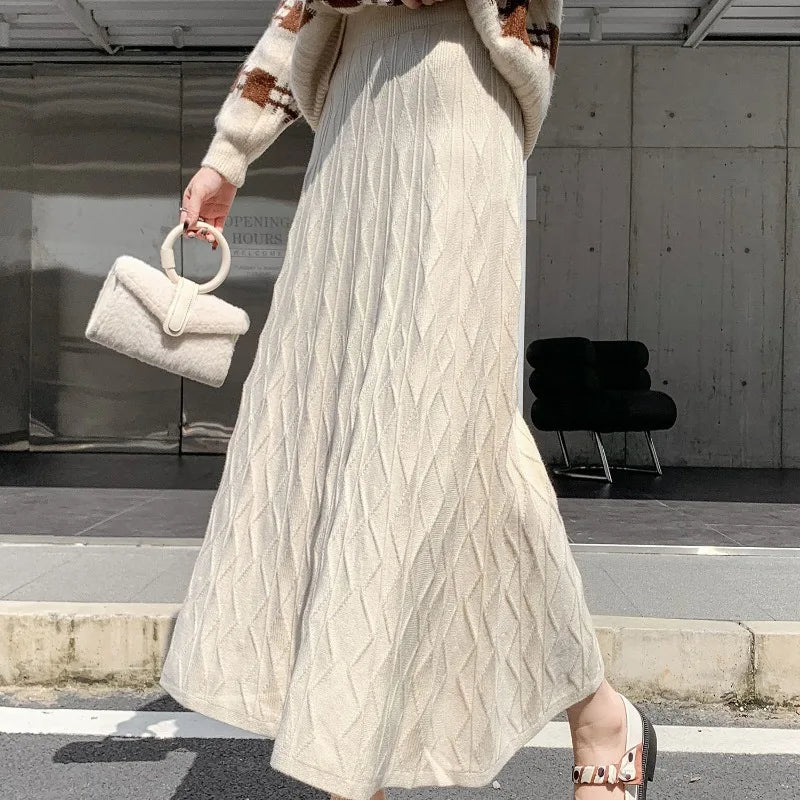 Knitted Drooping Long A-line High Waisted Slim Woolen Skirt Main image
