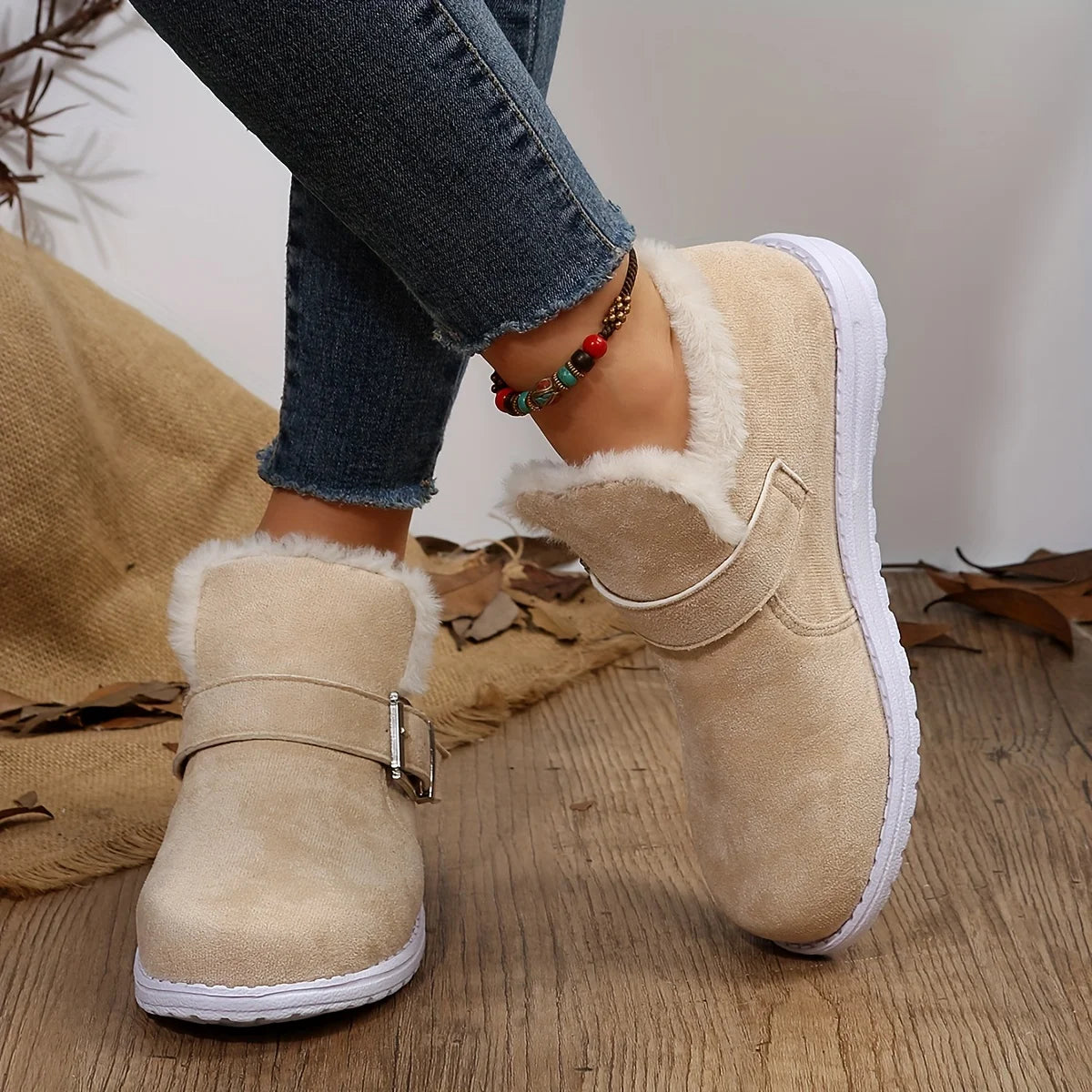 Plush Lined Flat Winter Warm Buckle Strap Slip-on Snow Boot