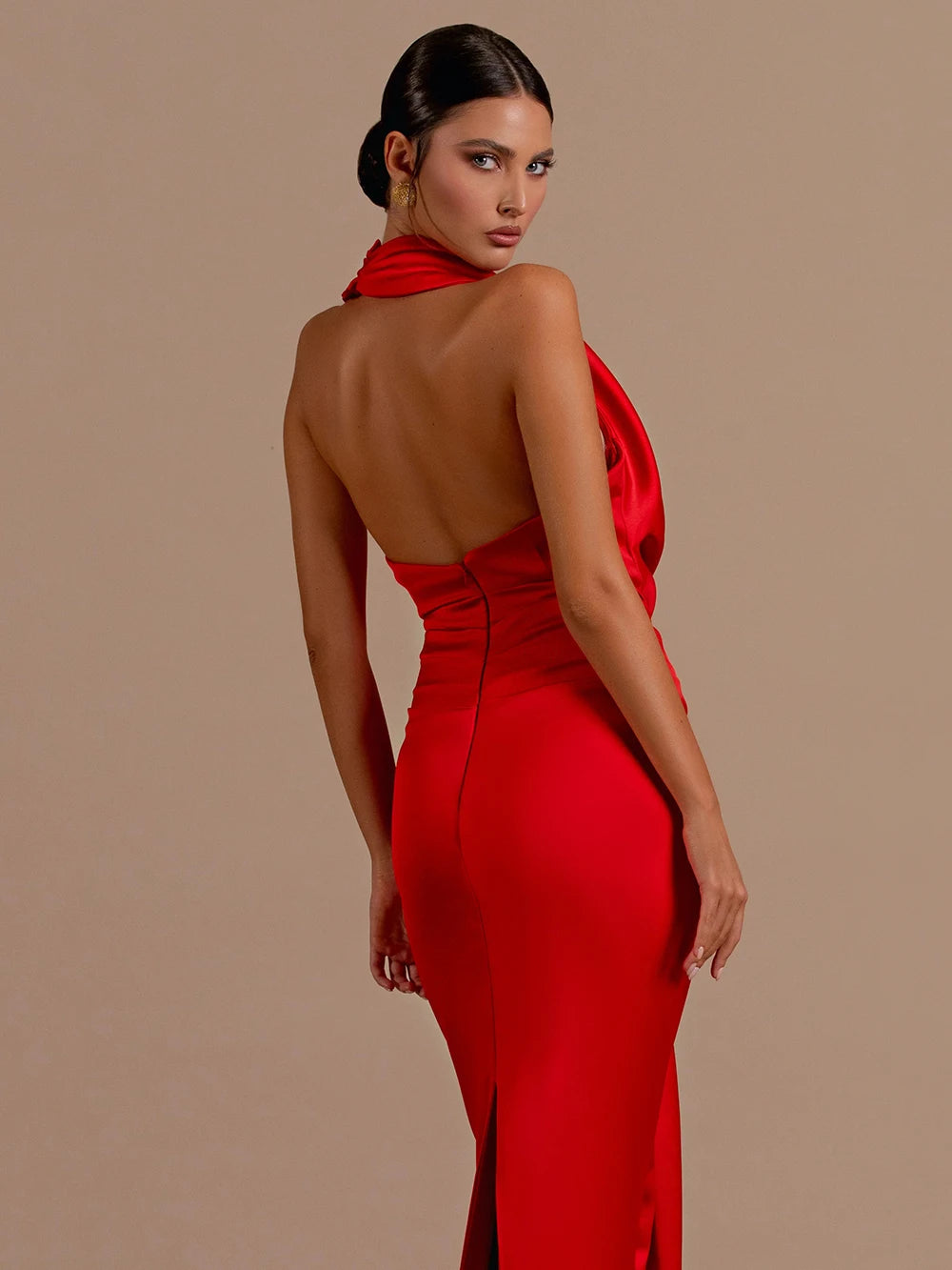 Red Backless Halter V-Neck Maxi Bodycon Christmas Party Dress