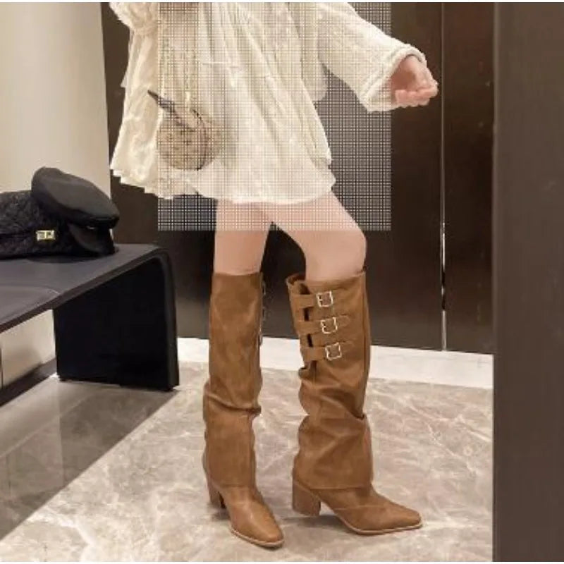 Elegant Fashionable Chic Stylish Trendy Comfortable Pointed Toe Knee High Boots Secondary image