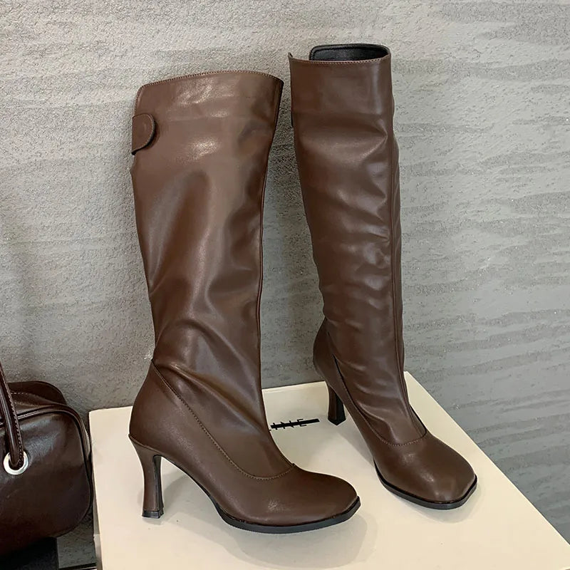 Stylish Modern Elegant Comfortable Fashionable Chic Pointed Toe Knee High Boots Main image