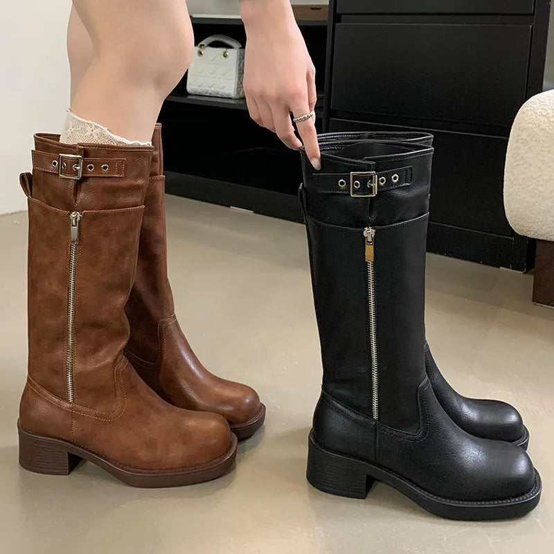 Stylish Elegant Unique Comfortable Designer Pointed Toe Knee High Boots Main image