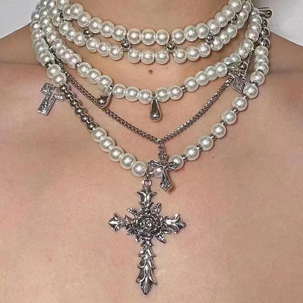 Retro Baroque Style Cross Pearl Layered Fashion Necklace Main image