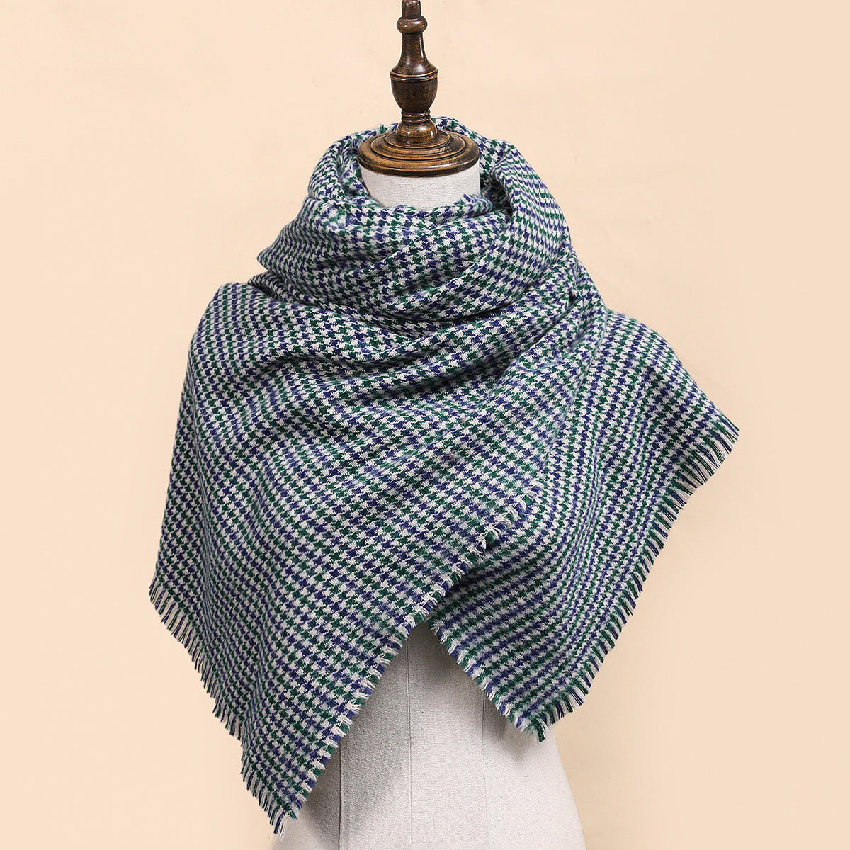 Retro Color-blocked Checkered Soft Comfortable Warm Houndstooth Scarf