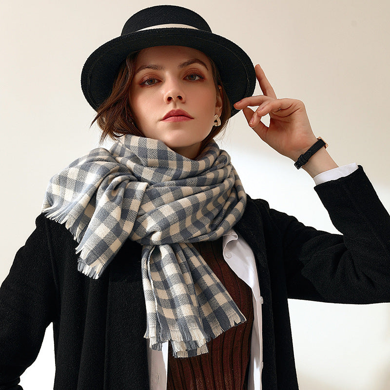 New Trendy Warm Cozy Geometric Scarf Secondary image