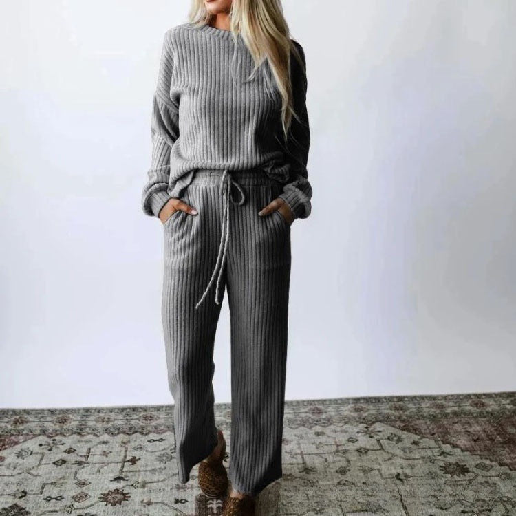 Cozy Comfortable Relaxed Stylish Soft Fashionable Classic Knit Suit Main image