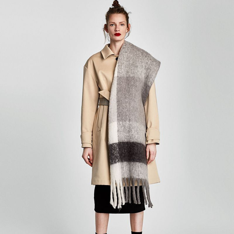 Thick Stylish High-Quality Warm Cozy Plaid Scarf Main image