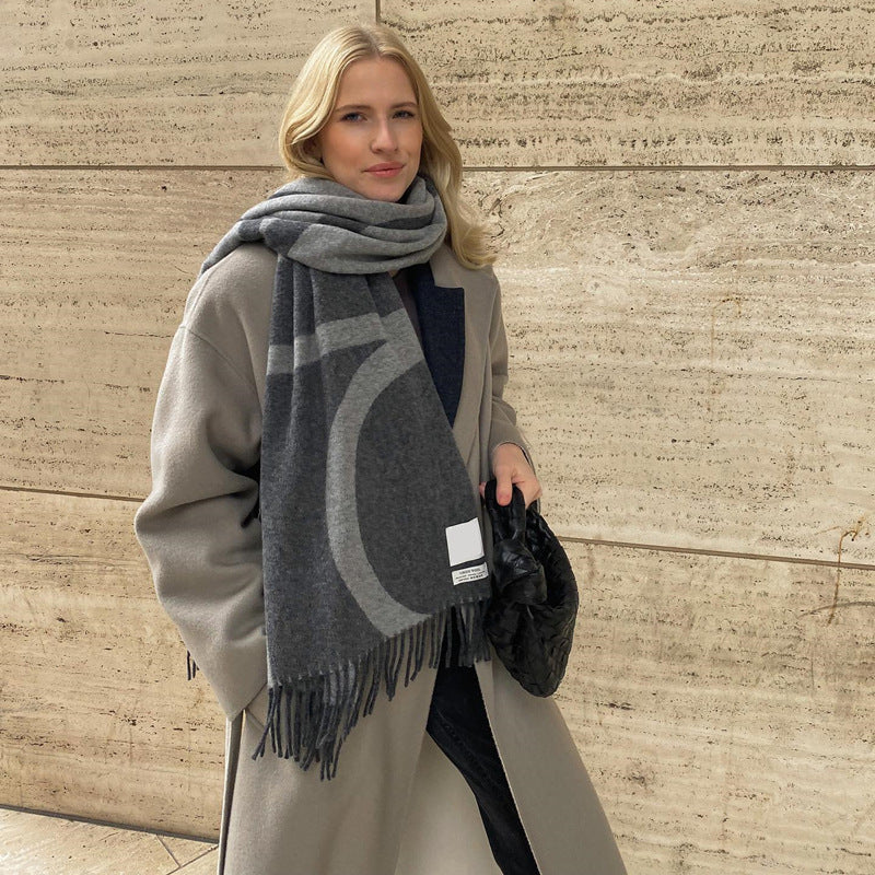 Nordic Unique Thick Geometric Warm Wool Cozy Scarf Main image