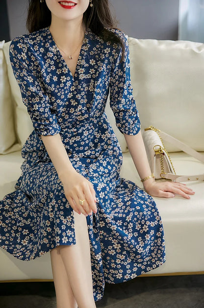 Printed Clear Pear Flower French Style Slimming Mulberry Silk Tea Midi Dresses