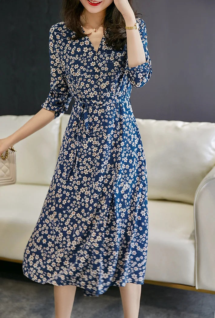 Printed Clear Pear Flower French Style Slimming Mulberry Silk Tea Midi Dresses
