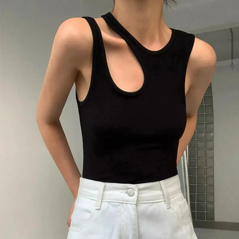 Y2K Casual White Hollow Sleeveless Cami Top Secondary image