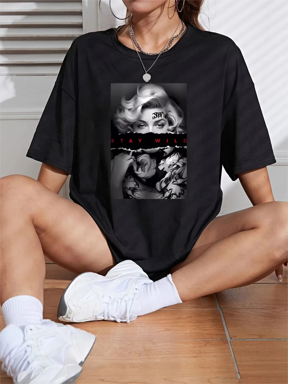 Geometric Vintage Casual T-shirt Secondary image