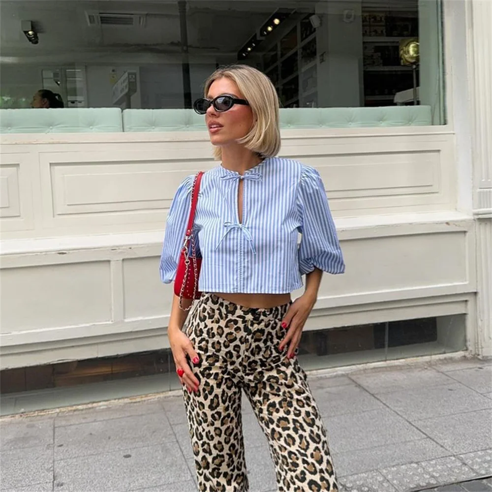 Slim Fit Versatile Bow Poplin Short Blouse Secondary image