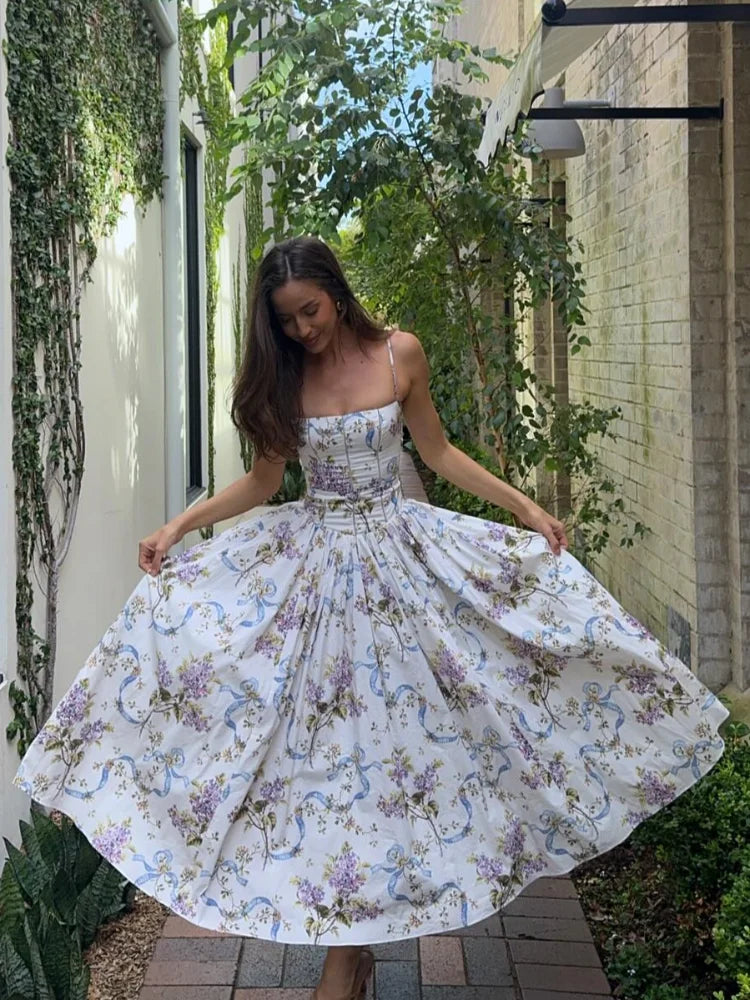 Pleated Sleeveless Backless Floral Dress Secondary image