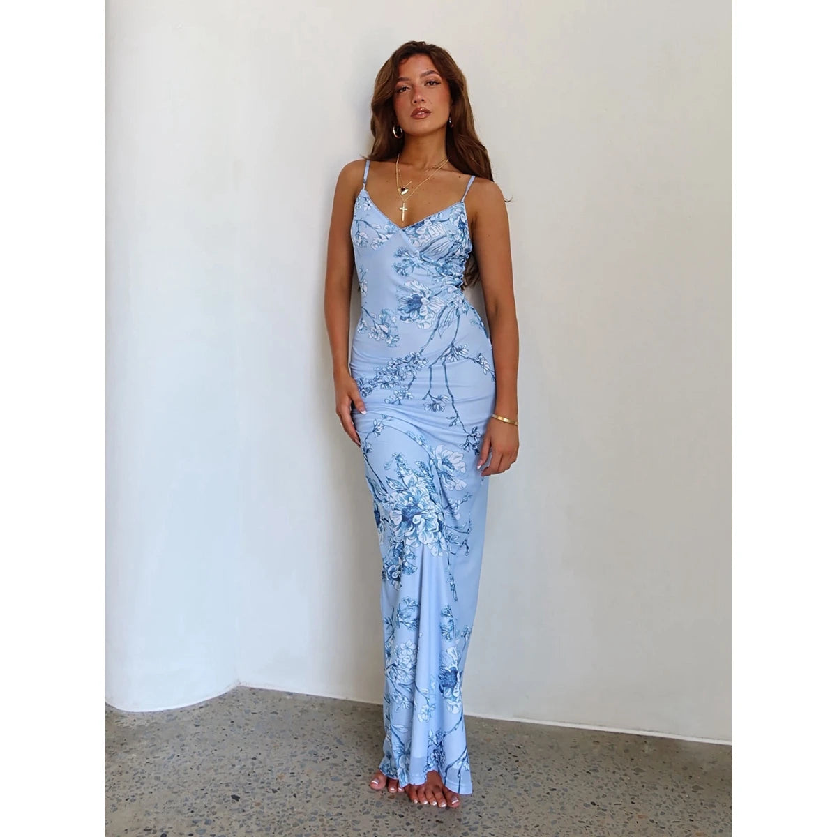 V-neck Backless Beach Floral Dress Secondary image
