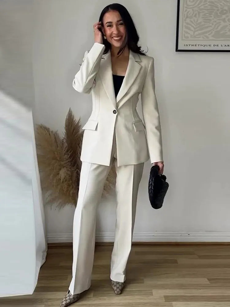 Solid Pocket Flare Pant Suit Main image