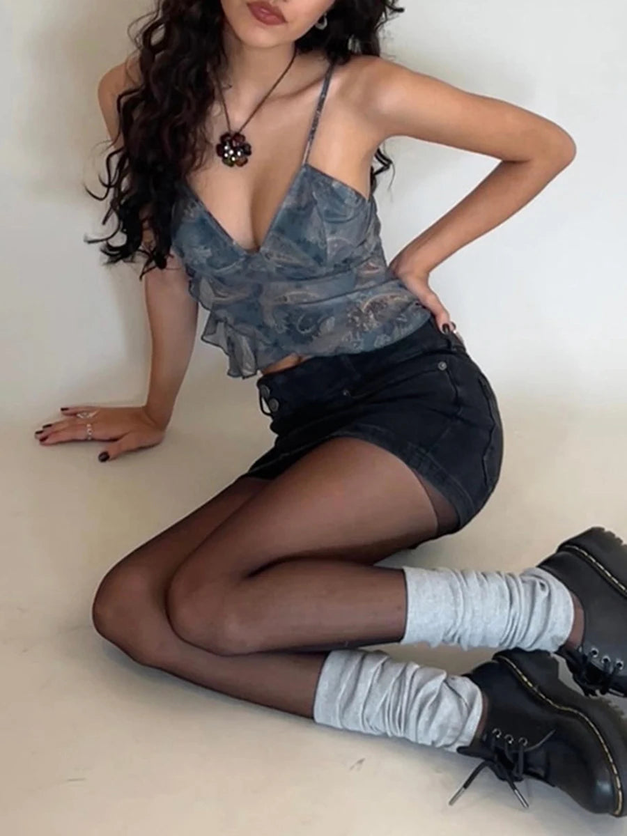 Floral Spaghetti Straps V-Neck Backless Cami Top Secondary image