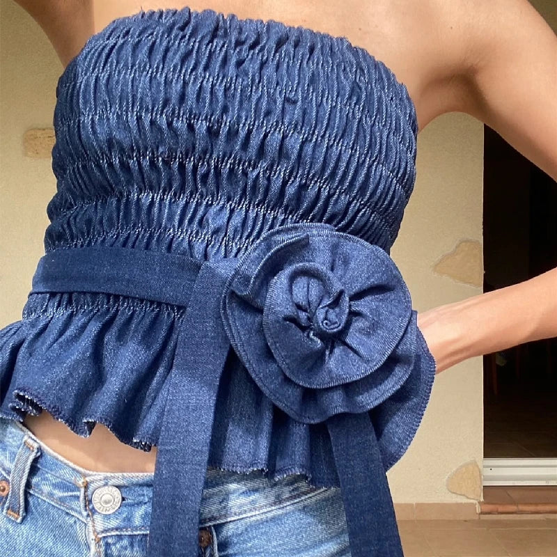 Aesthetic Knitted Folded Strapless Secondary image