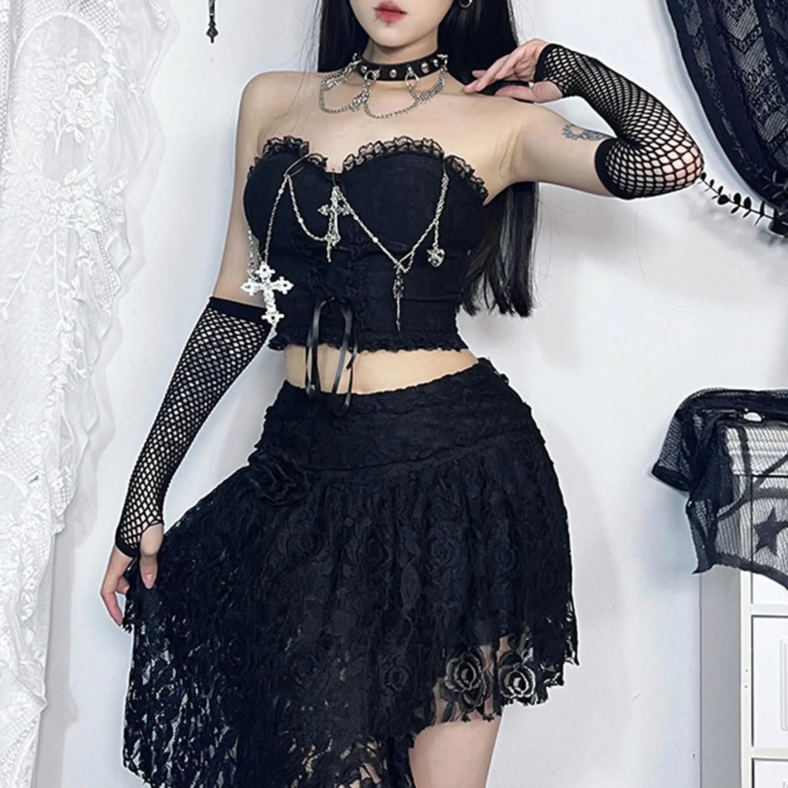Dark Style Gothic Chain Tube Top  Wrapped Chest Crop Top Main image