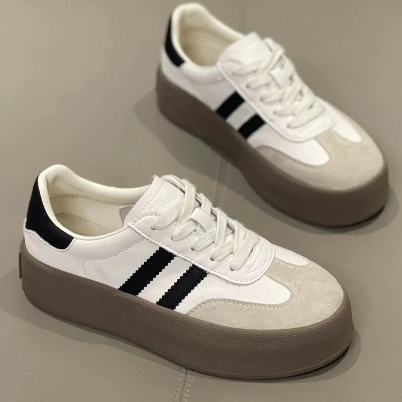 Sports Thick Sole Casual Board Shoes 2024 Cowhide Soft Sole Inside Skateboard Main image