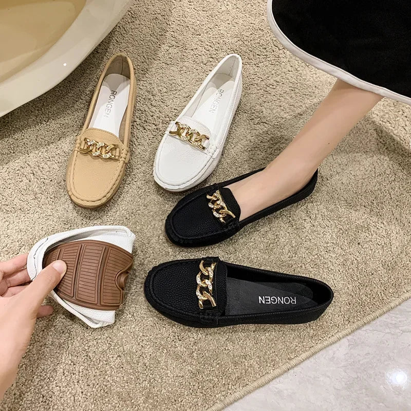 Metal Chain Low Heel Round Head Bean Casual Footwear Mother Lady Loafers Secondary image