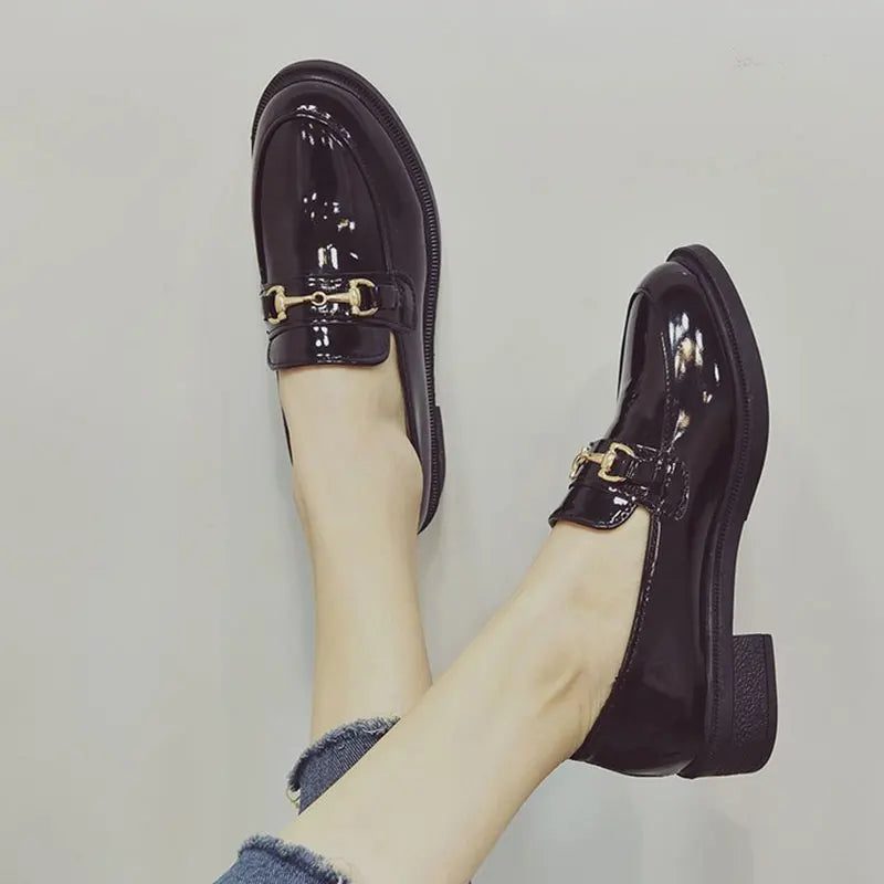 British Style Retro Patent Leather Buckle Fashion Solid Hedging Flats Loafers Main image