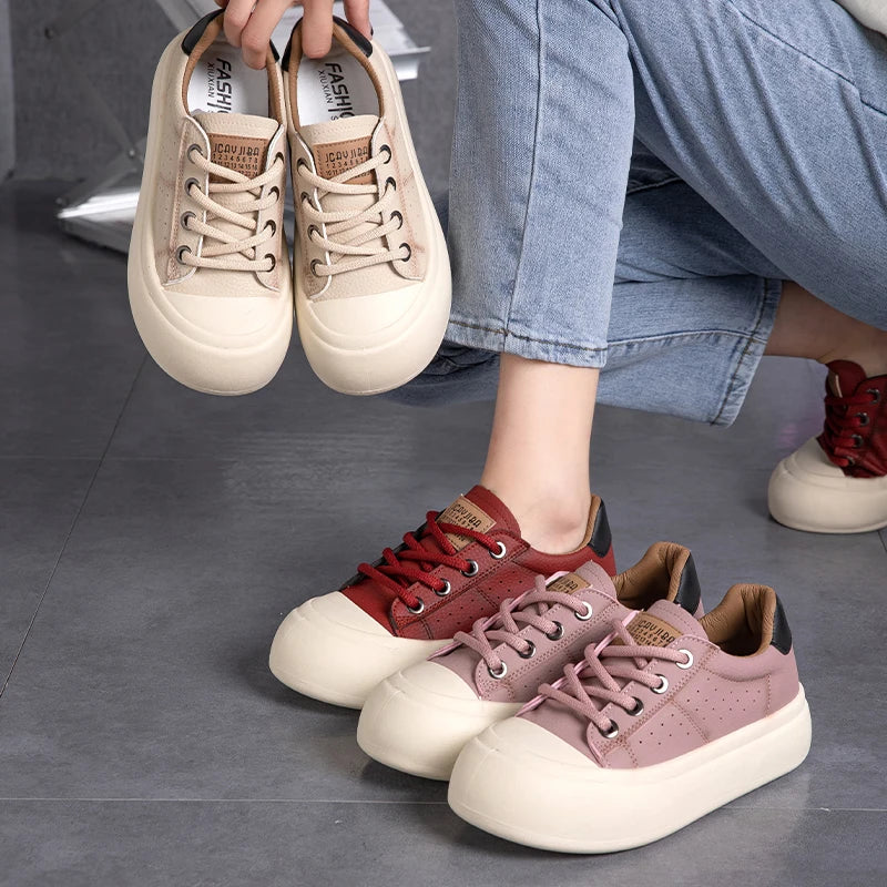 Women Letter Patch Decor Lace Up Outdoor Comfortable Fashionable Luxury Skateboard Secondary image