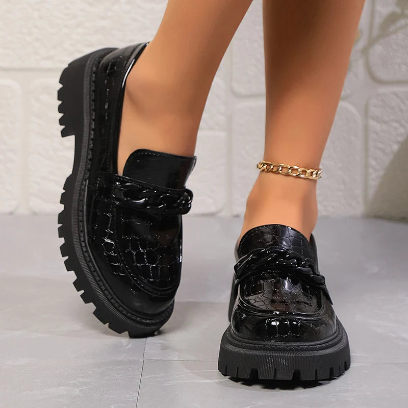 Chain Decor Black Patent Leather Comfortable Slip On Dress Loafers Secondary image