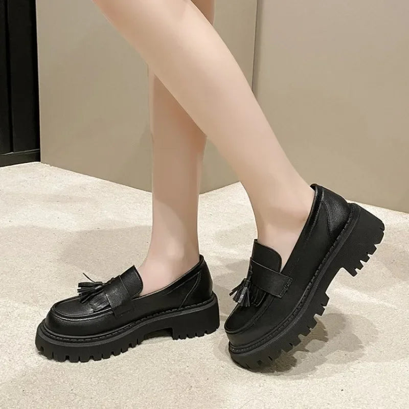 Plus Size British Style Thick Bottom Pu Leather Platform Casual Flats Loafers Secondary image