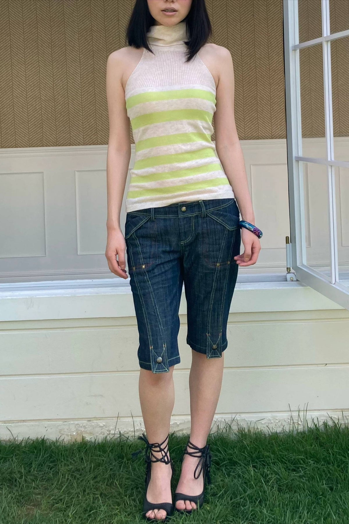 Washed Low Rise Capri Denim Pants Main image
