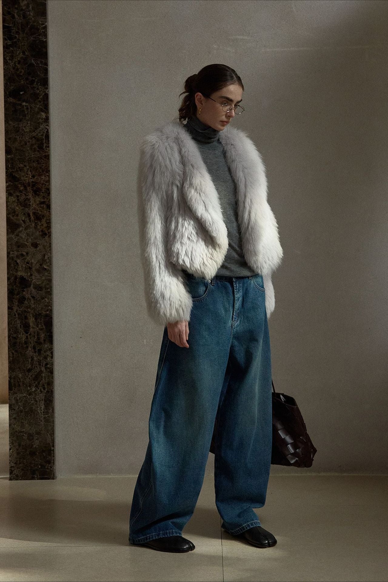 Cotton Feel Fleece Lined Cropped Jeans Secondary image