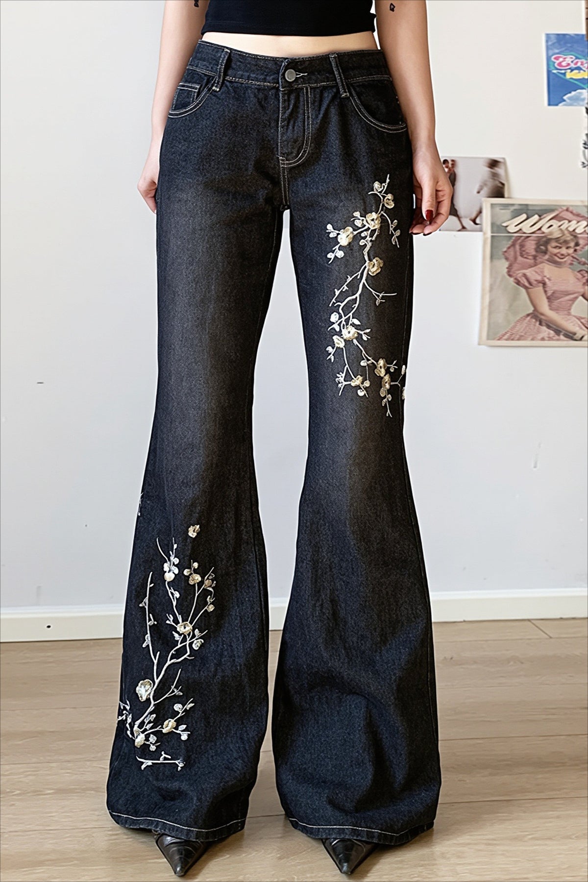 Western Floral Embroidered Wide Leg Jeans