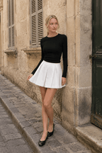 Basic Piping Graceful Long Sleeve Top