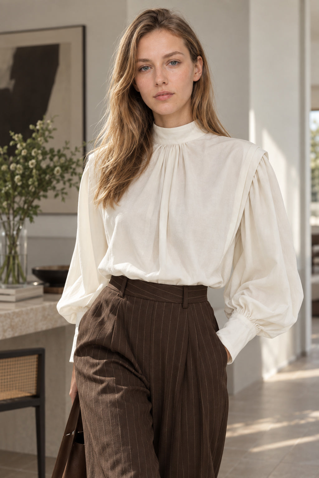 Elegant Blouse Black Sleeves Blouse Lantern Oversized and Vintage with Up Button Women's Detail