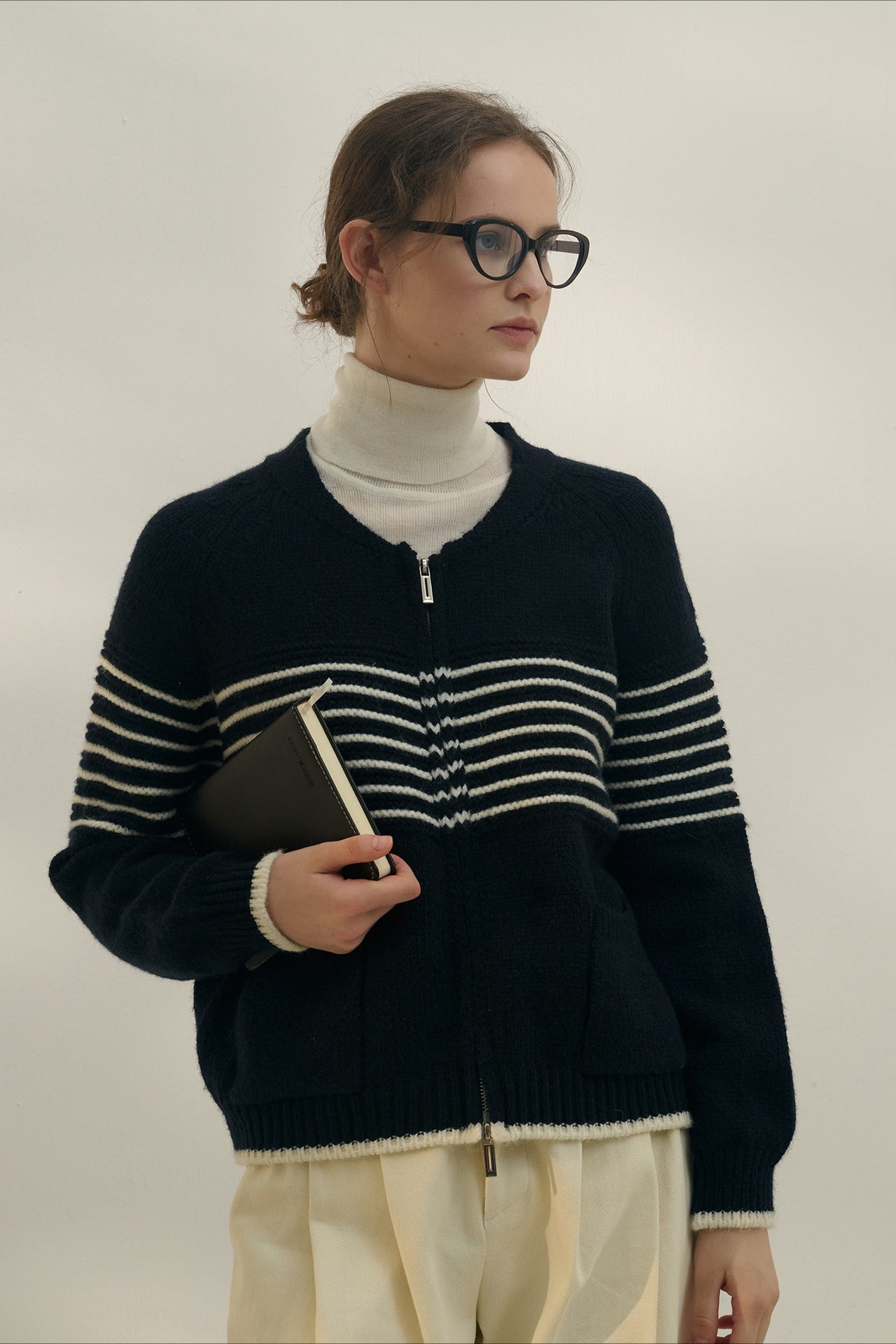 Retro Stripe Zip V-Neck Knit Top Main image