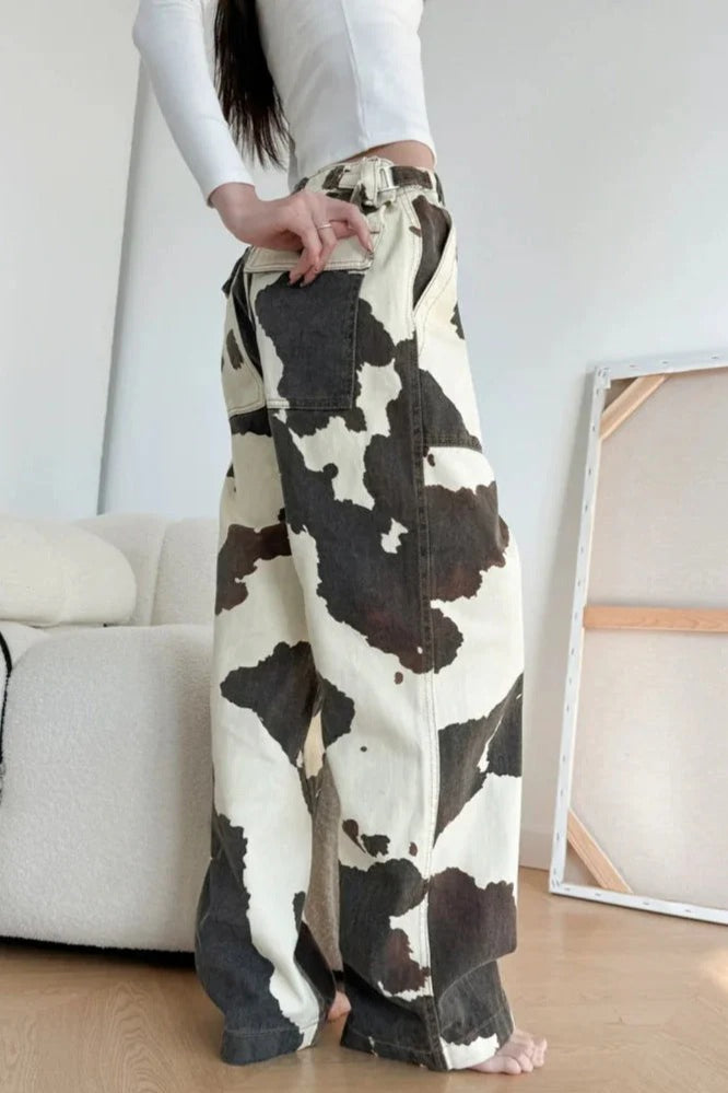 Baggy Cow Pattern Wide Leg Jeans Secondary image