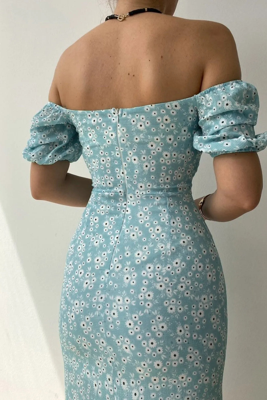 Chiffon Wrap Slit Floral Dress Secondary image