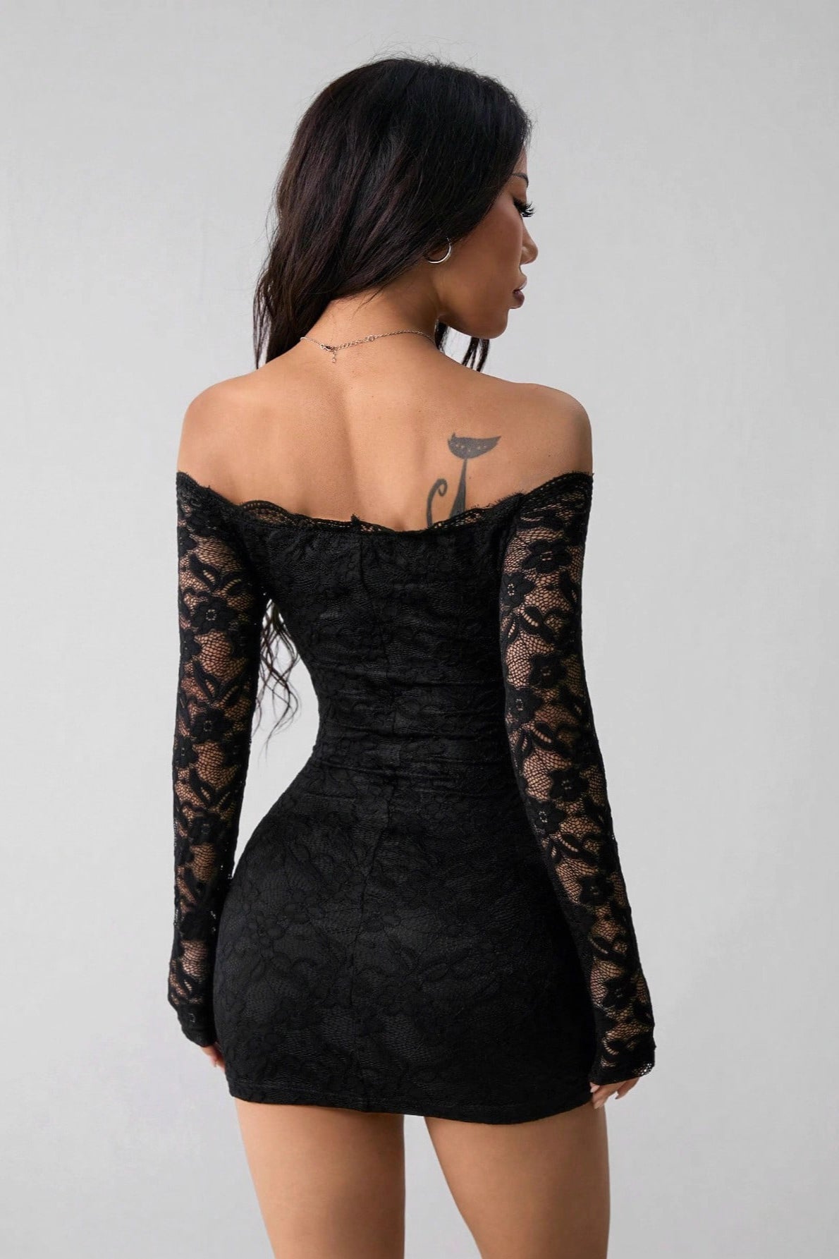 Lace Long Sleeve Bodycon Graduation Party Dress Secondary image