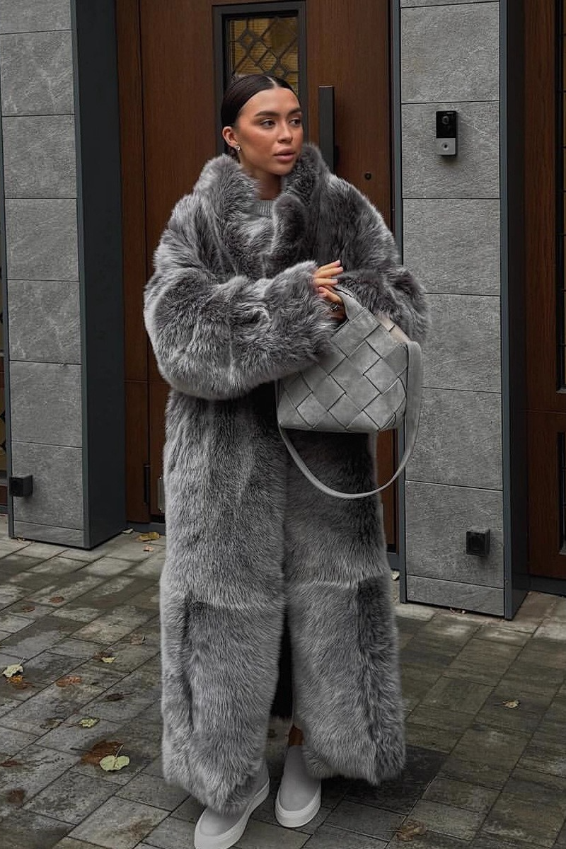 Long Eco Faux Fox Fur Plush Bicolor Overcoat Secondary image